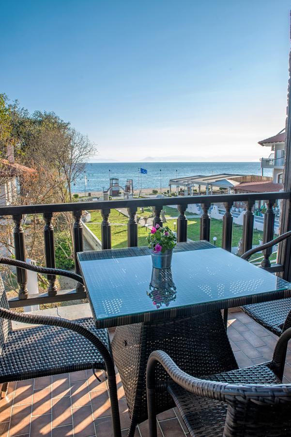 Georgalas Sun Beach Rooms Nea Kallikrateia Exterior foto