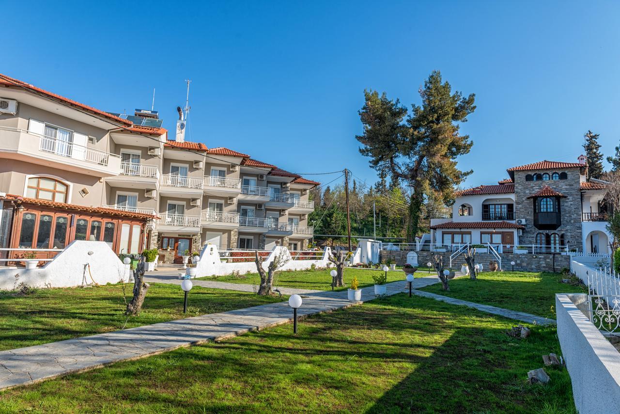 Georgalas Sun Beach Rooms Nea Kallikrateia Exterior foto