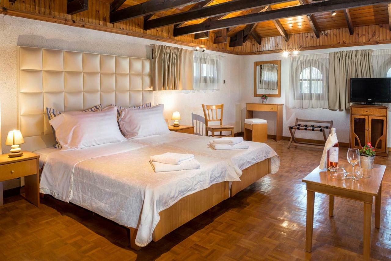 Georgalas Sun Beach Rooms Nea Kallikrateia Exterior foto